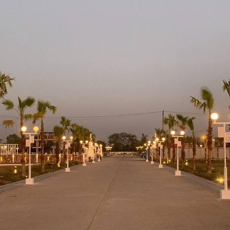 Furnished Villa Near Airport, Away From City 보팔 외부 사진